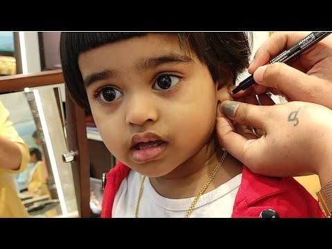 Cute Baby#Ear piercing/Gunshot Ear piercing/Gunshot painless Ear Piercing in Kalyan Jewellery #OMG